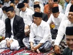 Sapi Kurban Hampir 1 Ton, Gubernur Jateng Wujudkan Semangat Iduladha di MAJT