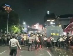 Ricuh Demo di Semarang, Polisi Amankan Puluhan Peserta Aksi
