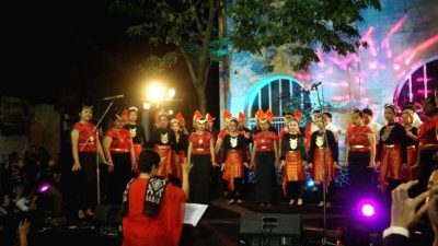 Meriahnya Fiesta Folklore Nusantara 2025: Semangat Kolaborasi Budaya Indonesia-Korea di Kota Semarang