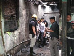 Terjebak di Kamar Mandi, Seorang Lansia Tewas dalam Kebakaran di Candisari